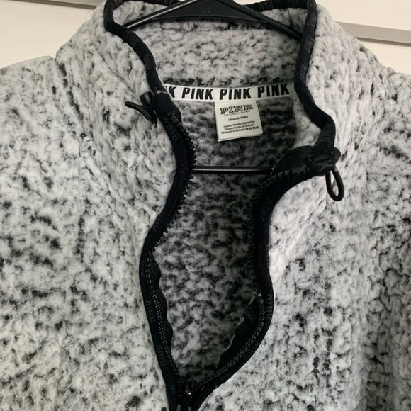 2 PINK Sherpa crewneck halfzips - Picture 7 of 8